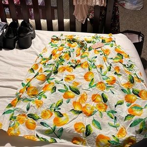 Orange full circle skirt. 3x. Brand new with tags.